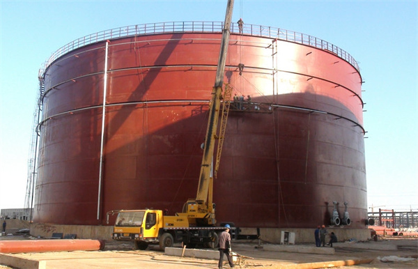 大型儲油罐